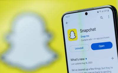 Snapchat Sponsored Snaps Promoted Places Cover