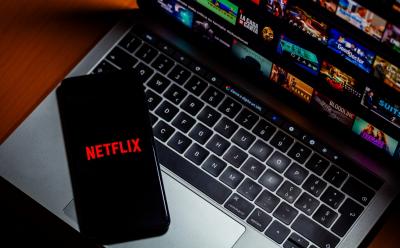 This New Netflix Feature Lets You Share 'Moments' from Your Favorite Movie/TV Show
