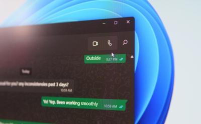 An image of WhatsApp Windows client with Video and voice calls icons
